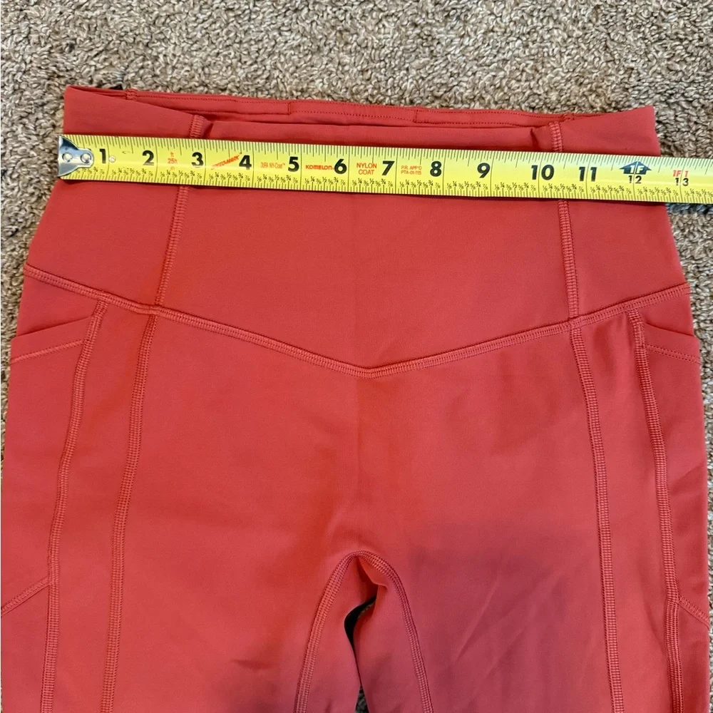 Lululemon women’s 6 Red crop Leggings all the right places Persian red - Picture 3 of 11